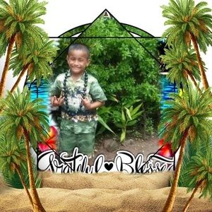 Meet your Posher, Claudine